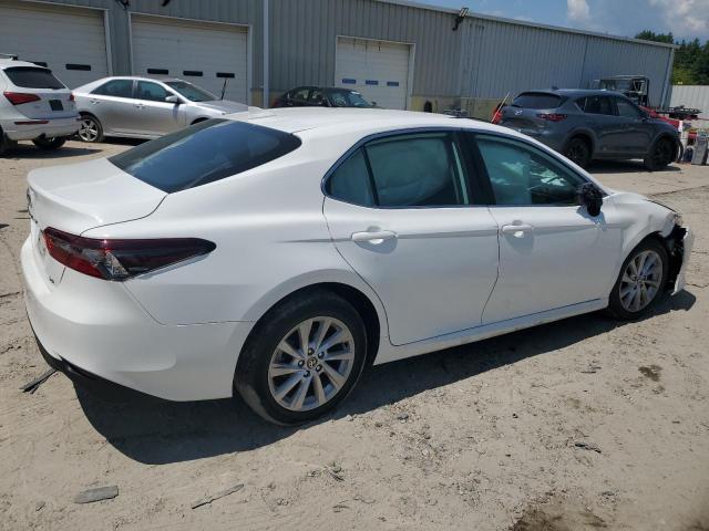 Photo 2 VIN: 4T1C11AK4MU588494 - TOYOTA CAMRY LE 