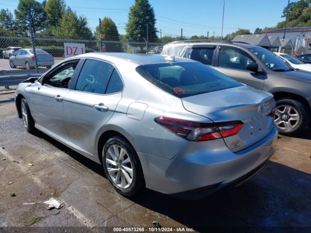 Photo 2 VIN: 4T1C11AK4NU061430 - TOYOTA CAMRY 