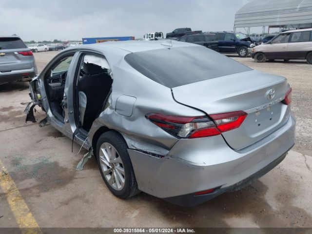 Photo 2 VIN: 4T1C11AK4NU636318 - TOYOTA CAMRY 