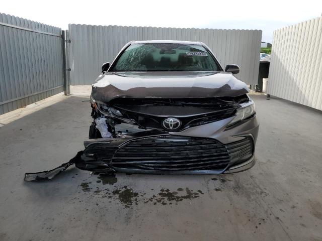 Photo 4 VIN: 4T1C11AK4NU638652 - TOYOTA CAMRY 