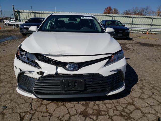 Photo 4 VIN: 4T1C11AK4NU667231 - TOYOTA CAMRY LE 