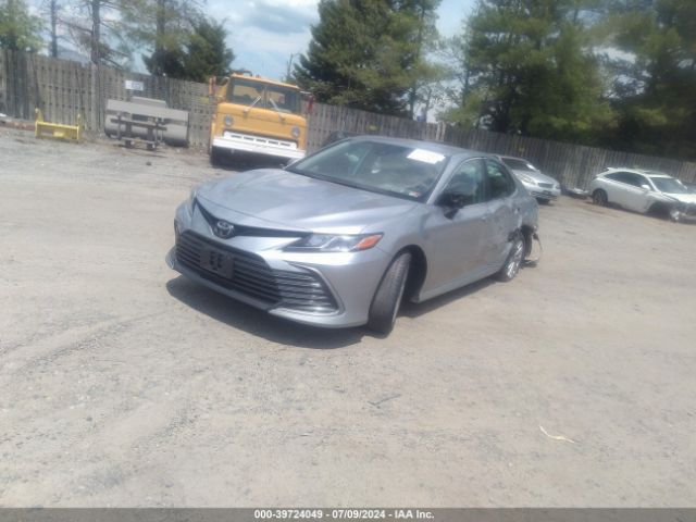 Photo 1 VIN: 4T1C11AK4NU689715 - TOYOTA CAMRY 