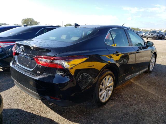 Photo 3 VIN: 4T1C11AK4PU080689 - TOYOTA CAMRY LE 