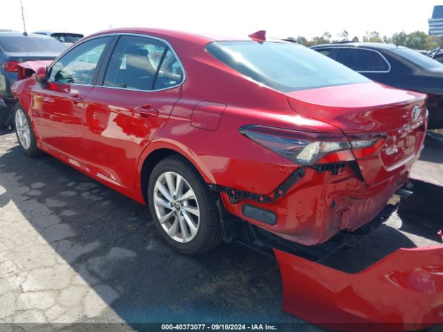 Photo 2 VIN: 4T1C11AK4PU130944 - TOYOTA CAMRY 