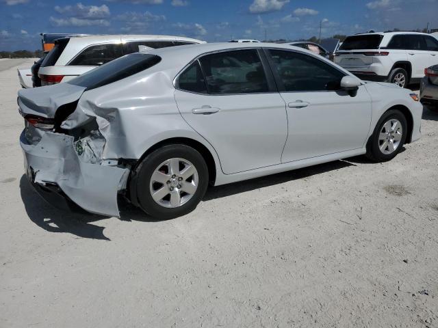 Photo 2 VIN: 4T1C11AK4PU160560 - TOYOTA CAMRY LE 