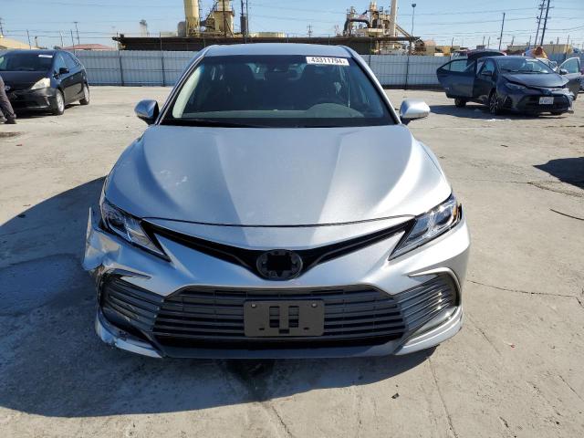 Photo 4 VIN: 4T1C11AK4PU749611 - TOYOTA CAMRY 