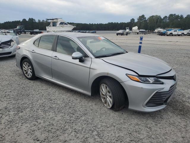 Photo 3 VIN: 4T1C11AK4PU775772 - TOYOTA CAMRY LE 