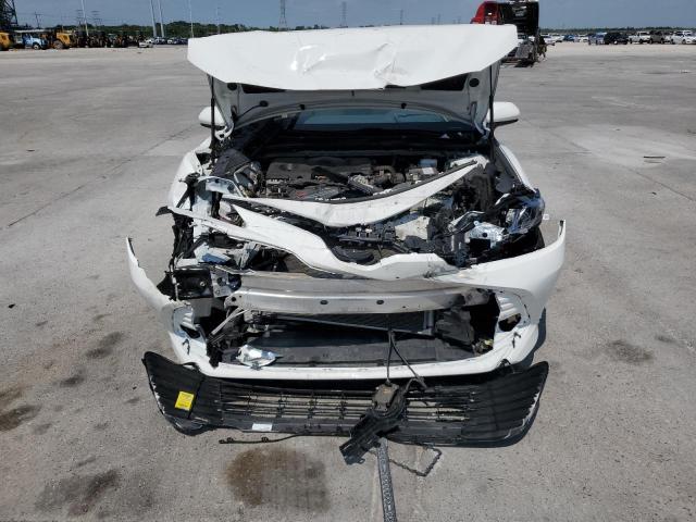 Photo 4 VIN: 4T1C11AK5LU388948 - TOYOTA CAMRY LE 