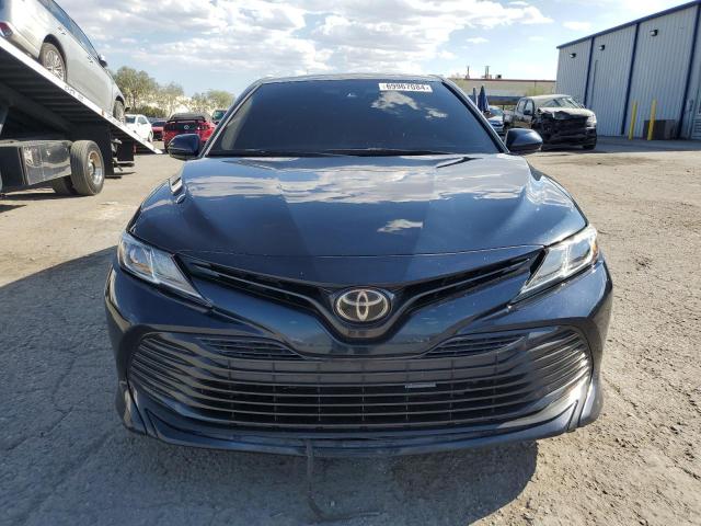 Photo 4 VIN: 4T1C11AK5LU390831 - TOYOTA CAMRY LE 