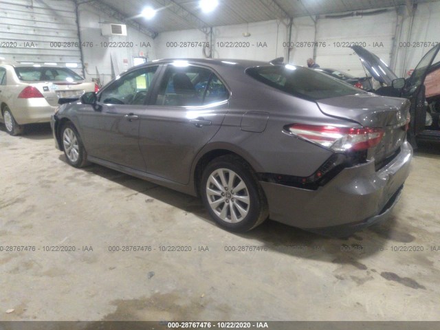 Photo 2 VIN: 4T1C11AK5LU917945 - TOYOTA CAMRY 