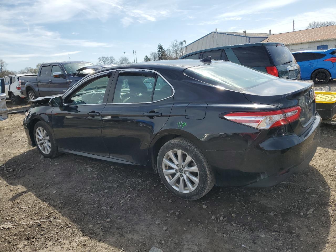 Photo 1 VIN: 4T1C11AK5LU929268 - TOYOTA CAMRY 