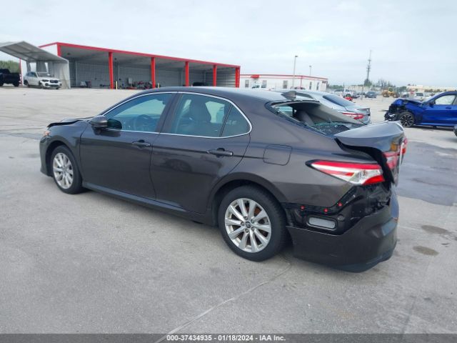 Photo 2 VIN: 4T1C11AK5LU935054 - TOYOTA CAMRY 