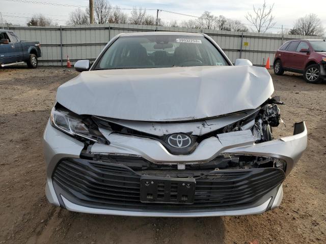 Photo 4 VIN: 4T1C11AK5LU948225 - TOYOTA CAMRY LE 