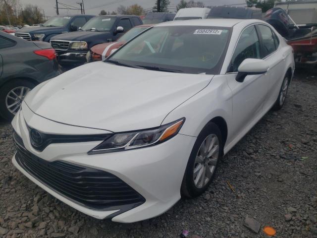 Photo 1 VIN: 4T1C11AK5LU956597 - TOYOTA CAMRY 