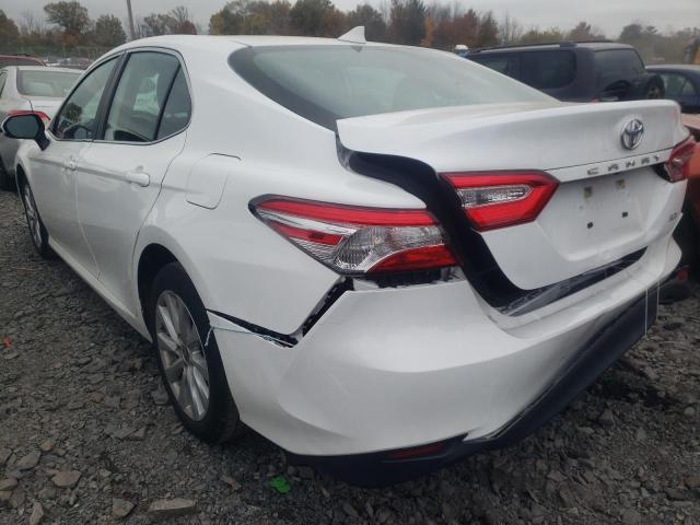 Photo 2 VIN: 4T1C11AK5LU956597 - TOYOTA CAMRY 