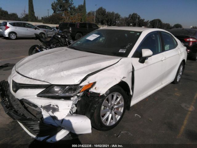 Photo 1 VIN: 4T1C11AK5LU986974 - TOYOTA CAMRY 