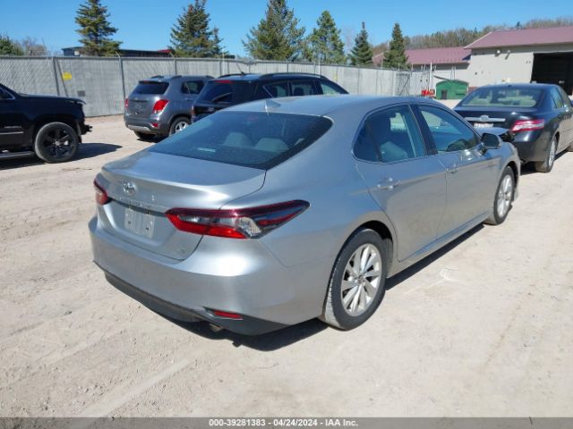 Photo 3 VIN: 4T1C11AK5MU402784 - TOYOTA CAMRY 