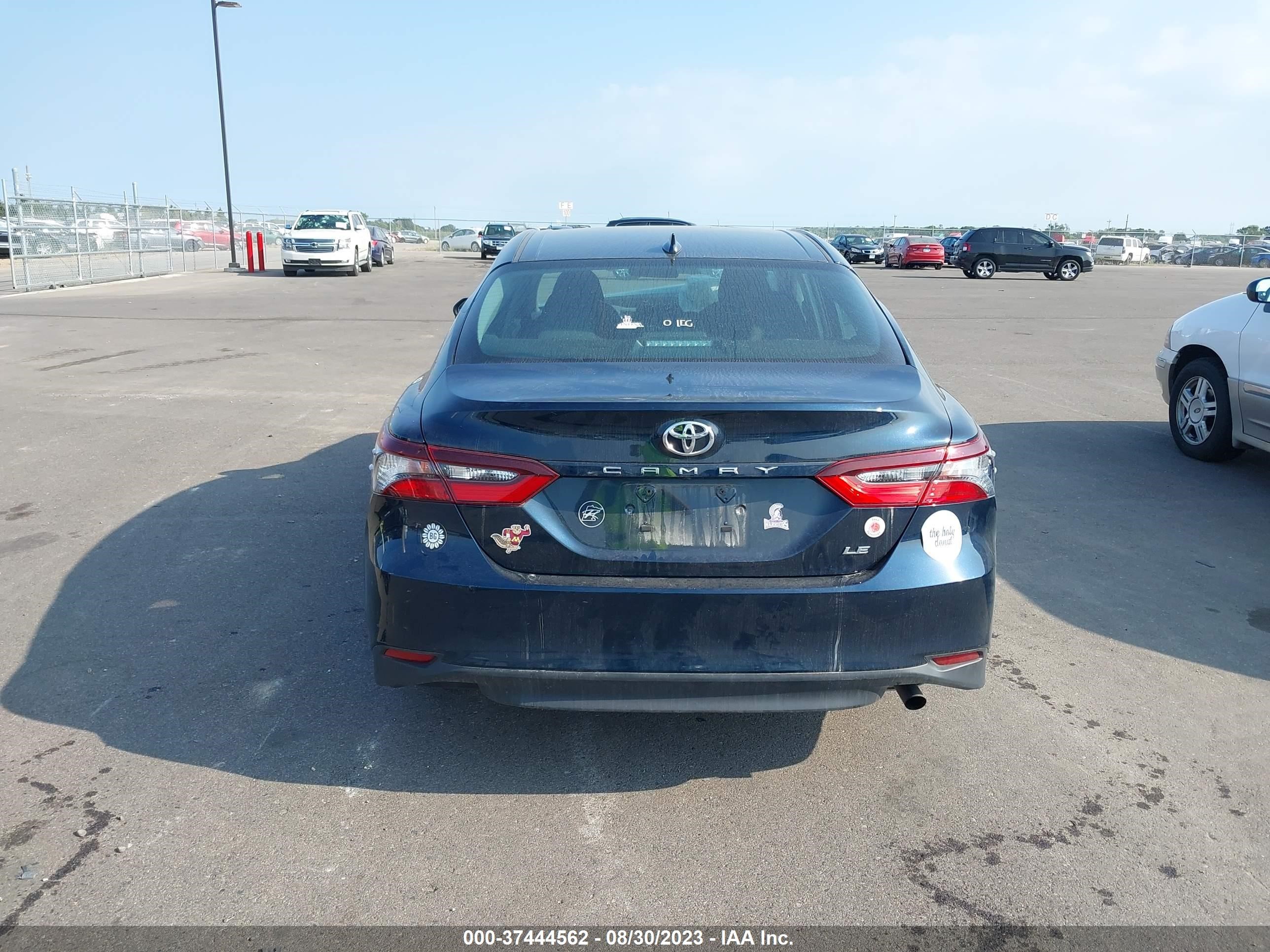 Photo 16 VIN: 4T1C11AK5MU497864 - TOYOTA CAMRY 