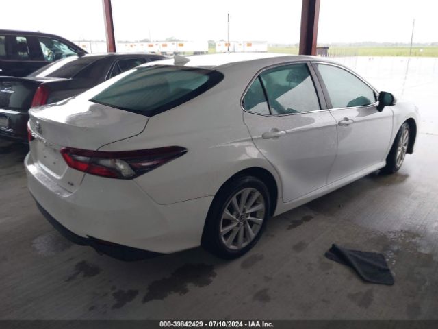 Photo 3 VIN: 4T1C11AK5MU589444 - TOYOTA CAMRY 