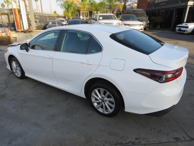 Photo 2 VIN: 4T1C11AK5MU591839 - TOYOTA CAMRY LE 