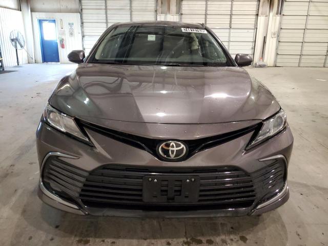 Photo 4 VIN: 4T1C11AK5NU499227 - TOYOTA CAMRY 