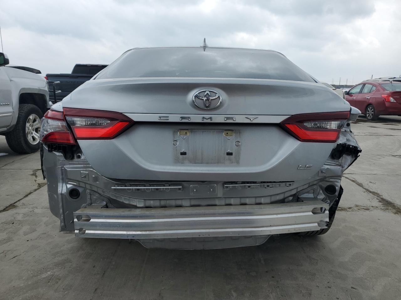 Photo 5 VIN: 4T1C11AK5NU646159 - TOYOTA CAMRY 