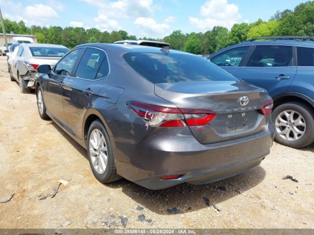 Photo 2 VIN: 4T1C11AK5NU653855 - TOYOTA CAMRY 