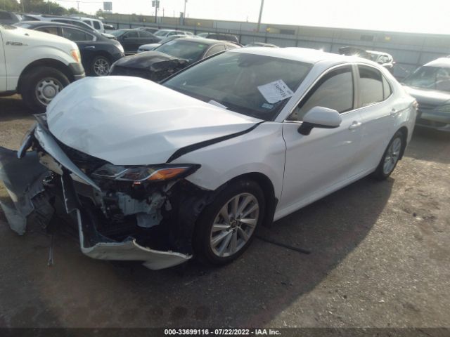 Photo 1 VIN: 4T1C11AK5NU690517 - TOYOTA CAMRY 