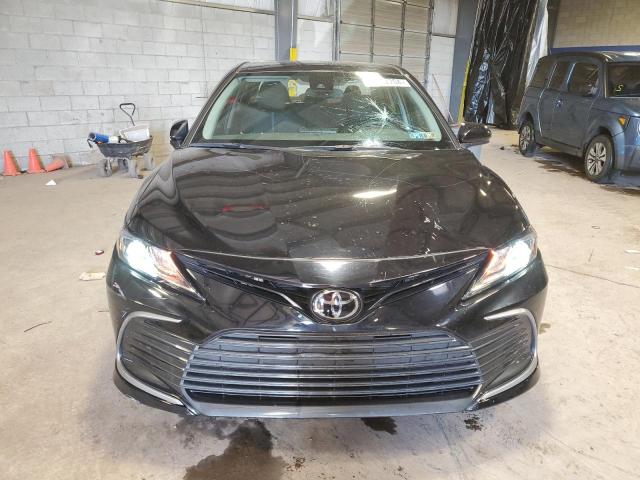 Photo 4 VIN: 4T1C11AK5NU696933 - TOYOTA CAMRY 