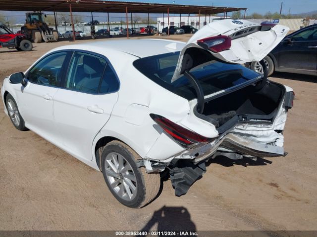 Photo 2 VIN: 4T1C11AK5PU106135 - TOYOTA CAMRY 