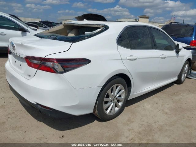 Photo 3 VIN: 4T1C11AK5PU168201 - TOYOTA CAMRY 