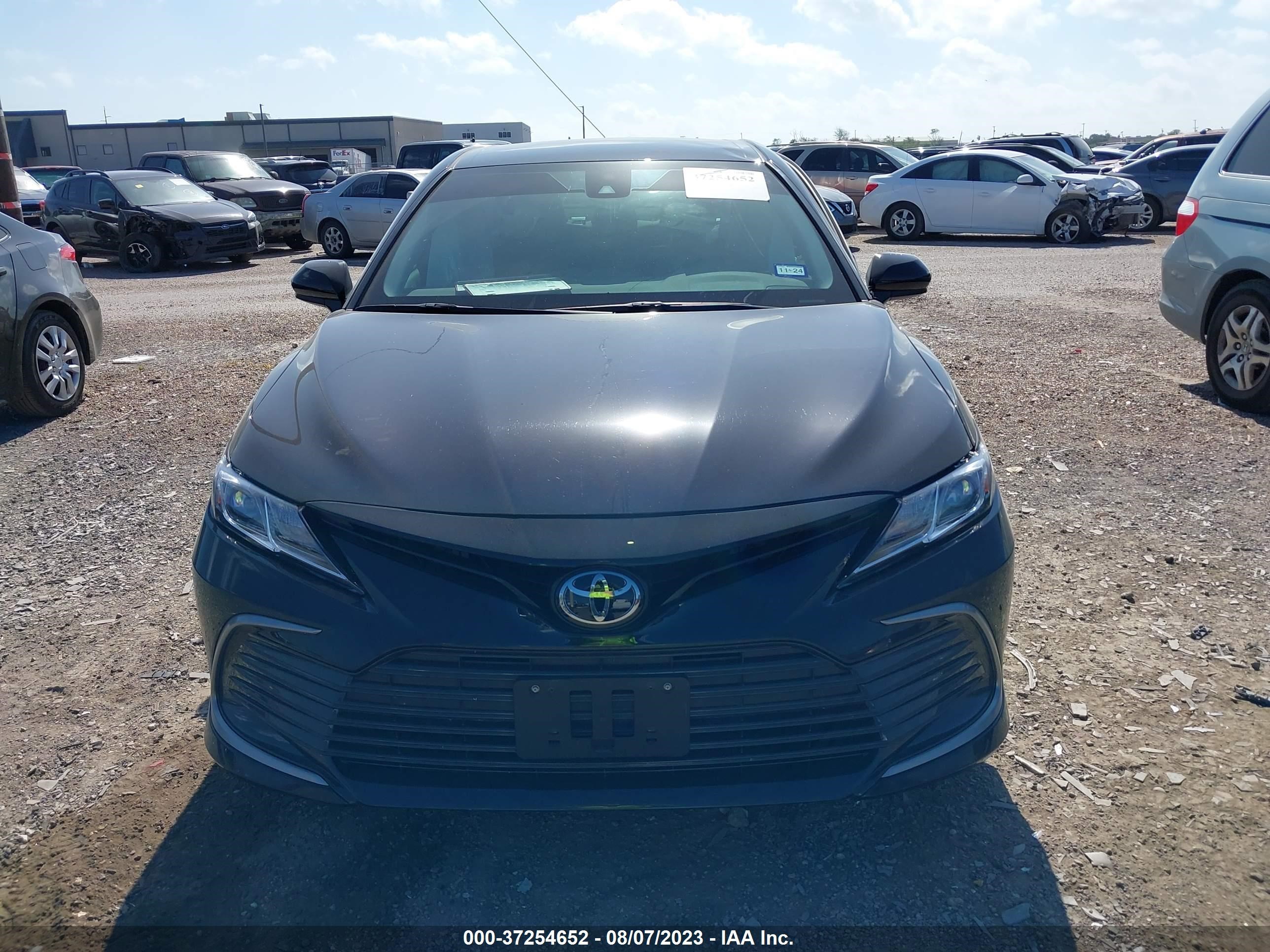 Photo 11 VIN: 4T1C11AK5PU750833 - TOYOTA CAMRY 