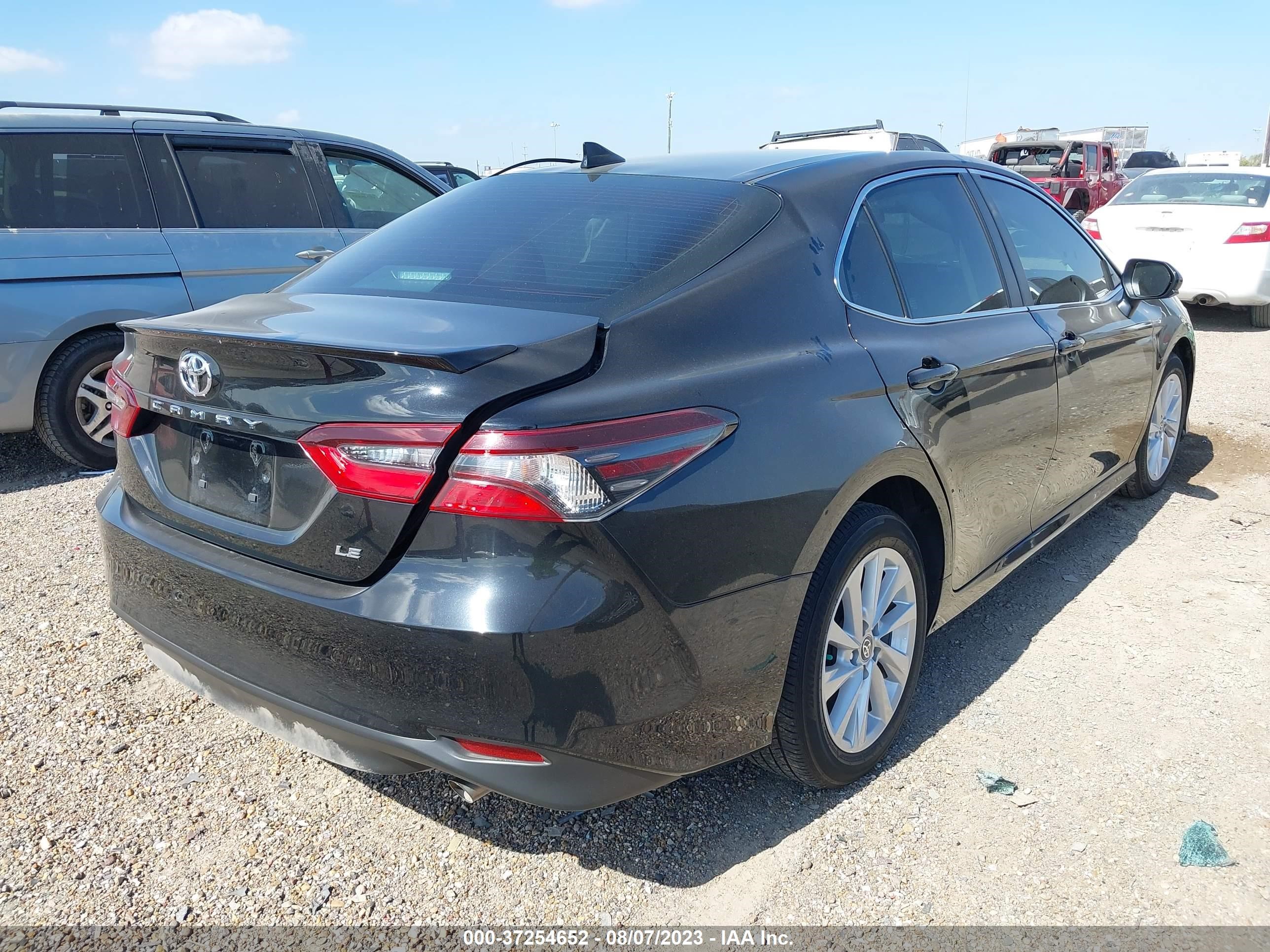 Photo 3 VIN: 4T1C11AK5PU750833 - TOYOTA CAMRY 