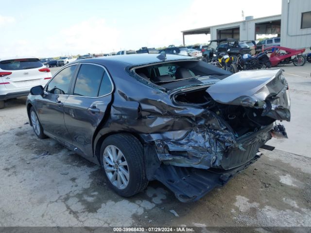 Photo 2 VIN: 4T1C11AK5PU764635 - TOYOTA CAMRY 