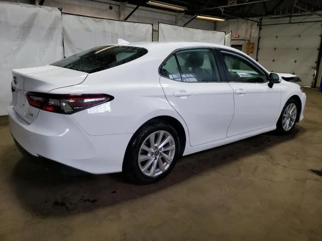 Photo 2 VIN: 4T1C11AK5PU803840 - TOYOTA CAMRY LE 