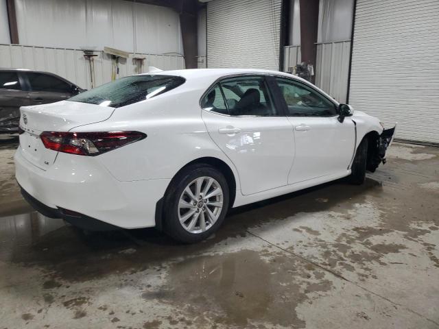 Photo 2 VIN: 4T1C11AK5PU820718 - TOYOTA CAMRY LE 