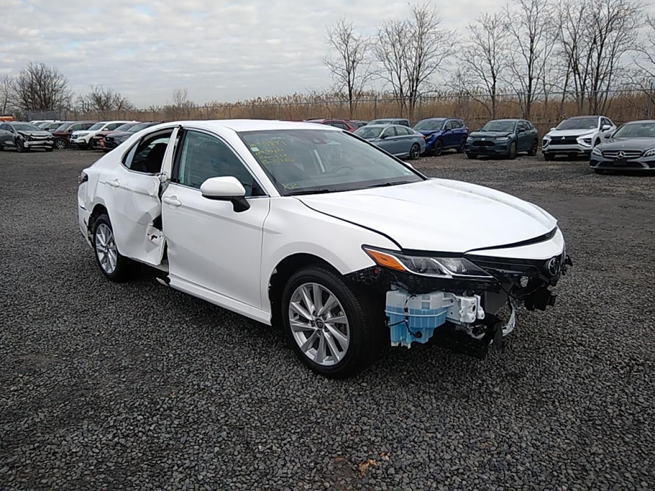 Photo 1 VIN: 4T1C11AK5RU212202 - TOYOTA CAMRY 