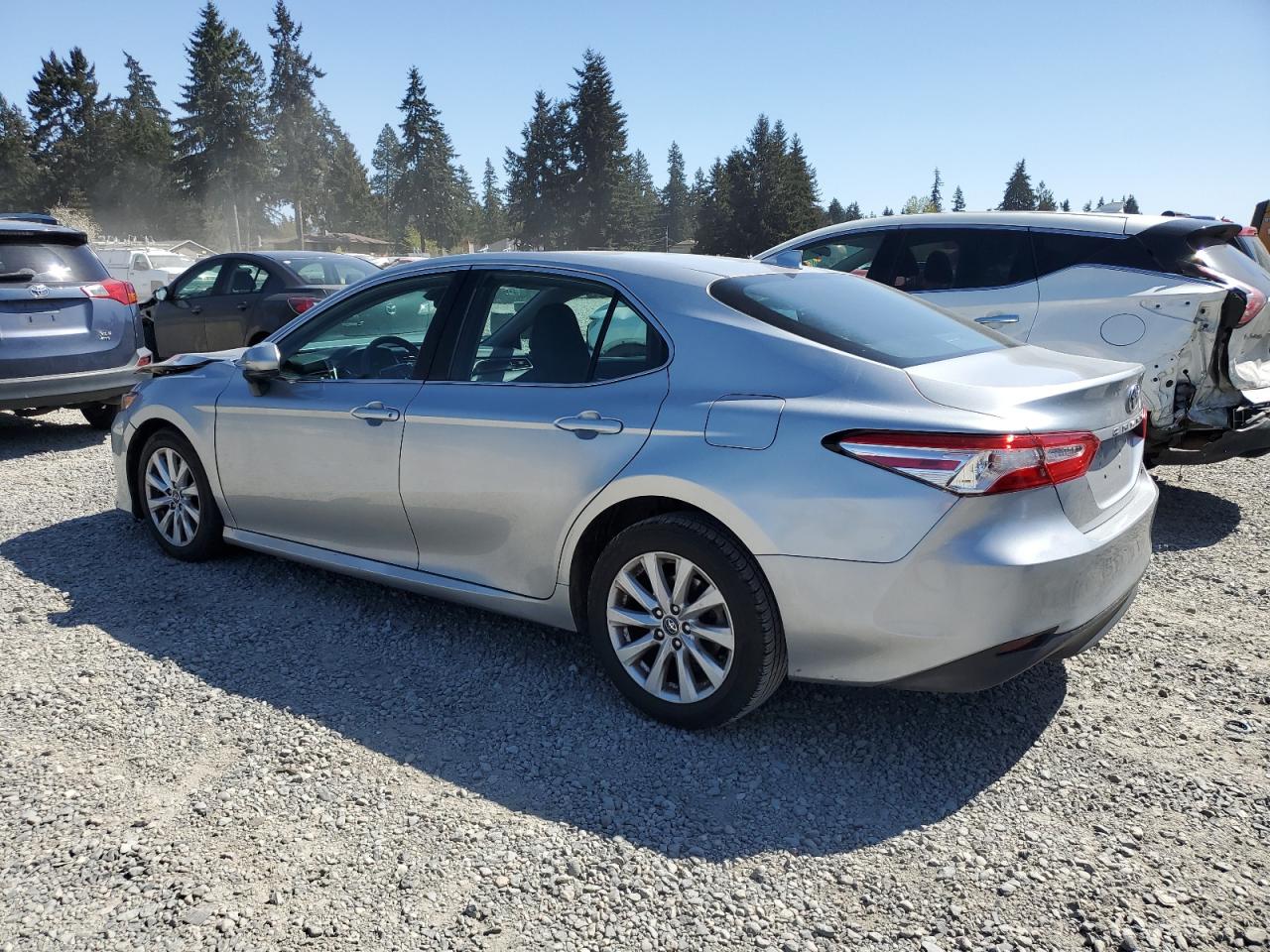 Photo 1 VIN: 4T1C11AK6LU345851 - TOYOTA CAMRY 