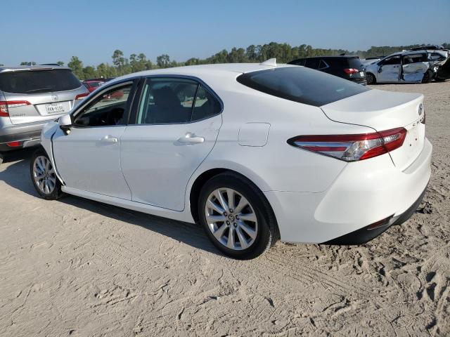 Photo 1 VIN: 4T1C11AK6LU504982 - TOYOTA CAMRY LE 