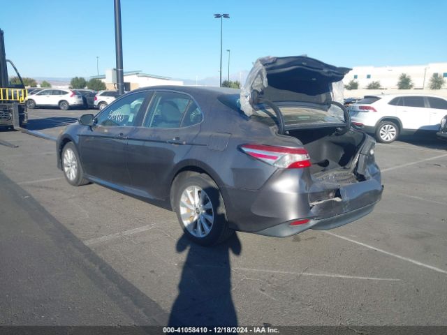 Photo 2 VIN: 4T1C11AK6LU859702 - TOYOTA CAMRY 