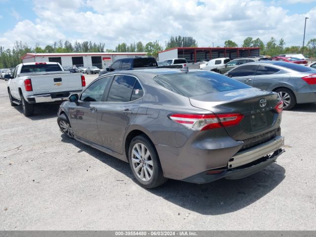 Photo 2 VIN: 4T1C11AK6LU866648 - TOYOTA CAMRY 