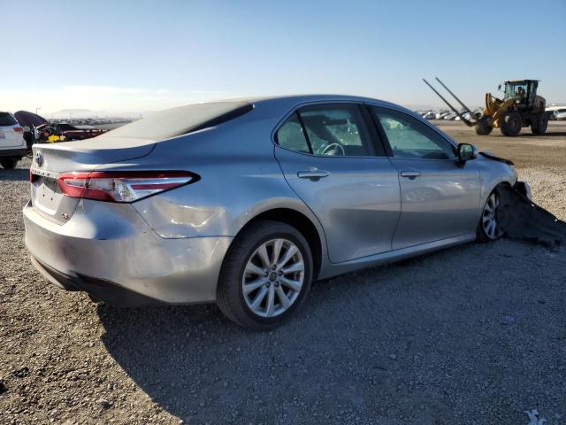 Photo 2 VIN: 4T1C11AK6LU883871 - TOYOTA CAMRY LE 