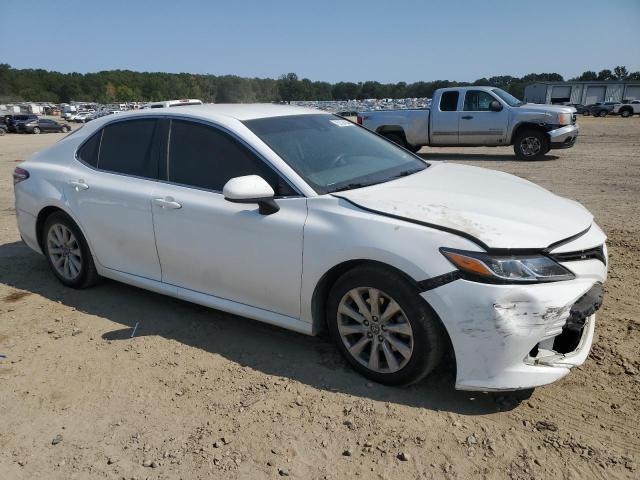 Photo 3 VIN: 4T1C11AK6LU905531 - TOYOTA CAMRY LE 