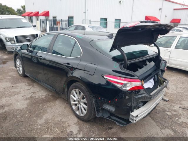 Photo 2 VIN: 4T1C11AK6LU954762 - TOYOTA CAMRY 