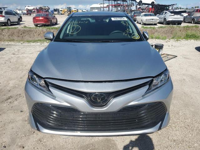 Photo 4 VIN: 4T1C11AK6LU995148 - TOYOTA CAMRY LE 