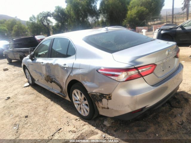 Photo 2 VIN: 4T1C11AK6LU998552 - TOYOTA CAMRY 