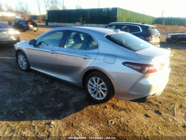 Photo 2 VIN: 4T1C11AK6MU428696 - TOYOTA CAMRY 