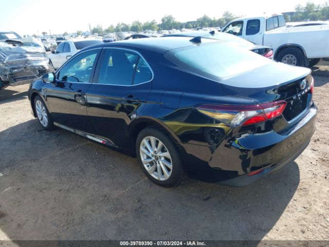 Photo 2 VIN: 4T1C11AK6NU003240 - TOYOTA CAMRY 