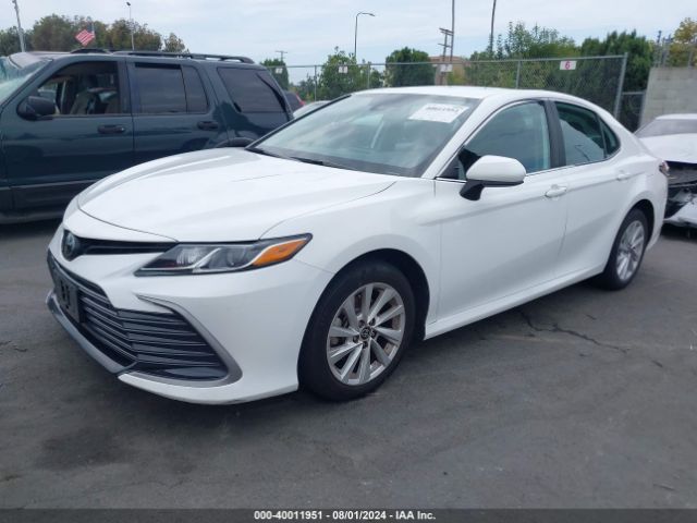 Photo 1 VIN: 4T1C11AK6NU039199 - TOYOTA CAMRY 