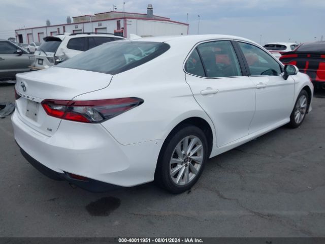 Photo 3 VIN: 4T1C11AK6NU039199 - TOYOTA CAMRY 